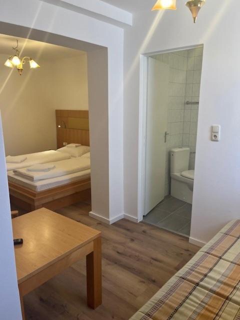 City Hotel Post 14 Braunau am Inn Extérieur photo